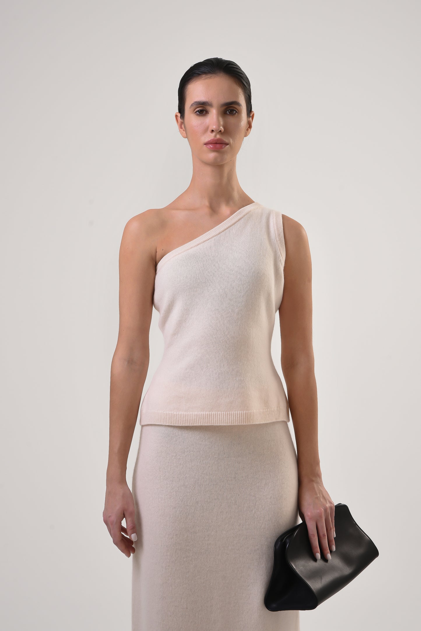 Asymmetric Singlet